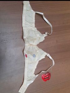 Set Of 4 Cotton Bras(30/75)