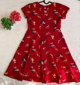 Pantaloons red floral dress in size S