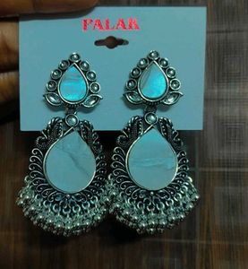 Palak Silver Oxidized Earrings🤍