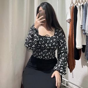 H&M black floral printed top