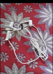 Earphone ubon Only 1