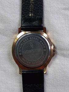 (1995) D&#39;SIGNER ANTIQUE ANALOG WATCH.
