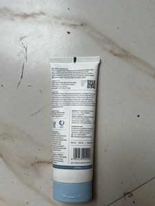 PLUM RICE WATER &amp; NIACINAMIDE FACE WASH