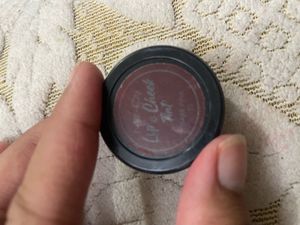 Lips And Cheek Tint