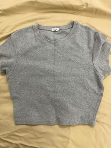 Gray Cropped Tee