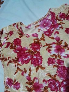 Velvet Flowers Print Kurti 💞