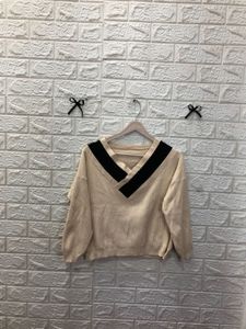 V-Neck Knit Sweater👜🕶️‼️