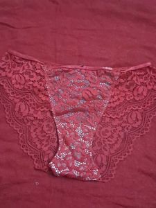 premium  imported laces four panty