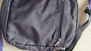 Carlton London Crossbody Bag