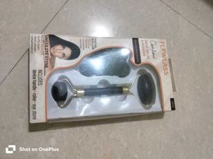 bundle 4 things,roller,wax sttrip, glow kit,