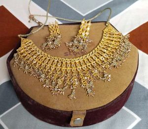 Precious White Stone Set With Earrings