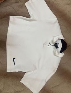 Nike Crop Top