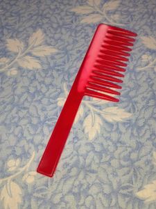 Red Hair  Detangle Comb