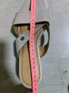 Nude Bata Heels