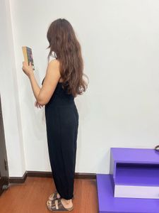 Stylish Black Jumpsuit Harom style