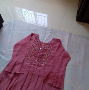 Short Kurti (Women)