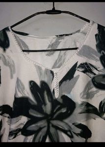 Floral Print Short Kurti