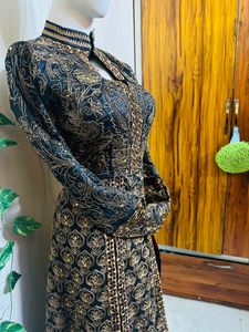 Black Color Paty Wear Gawen