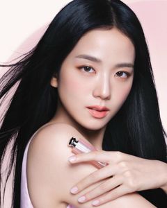 Dior Lip Glow (coral Shade Available)
