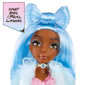 Mermaze Mermaidz Color Change Shellnelle Doll