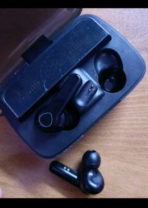 EARBUDS