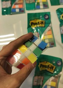 Set Of 8 Sticky Notes