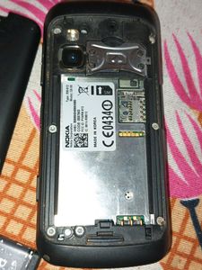Nokia C6 On Nhi Ho Rha