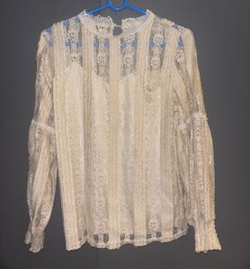 Lace Balloon Sleeve Top