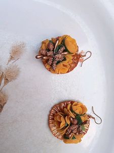 Haldi Earings And Mangtika