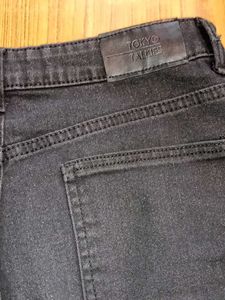 Tokyo Talkies Flared Jeans | Basics Black