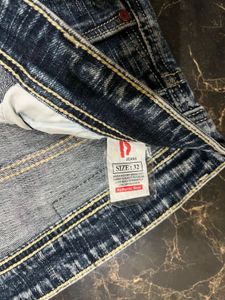 Authentic Wear Jeans - Size 32