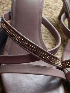 Acai Heels