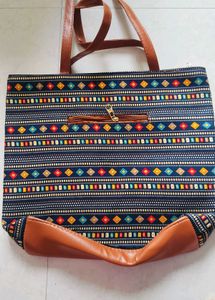Handbag