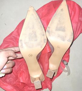 Zara Brooch Heel