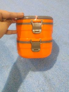 Lockup Tiffin Box
