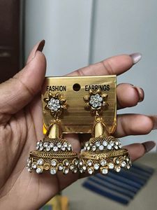 Golden Jhumka Set
