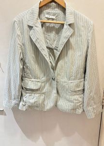 Beautiful Striped Cabi Blazer