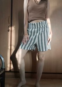 Striped Women&#39;s Shorts