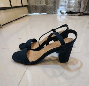 Mast N Harbour Dark Green Suede Heels