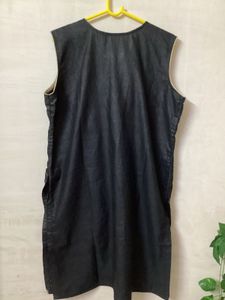 Black Embroidered Kurti Top