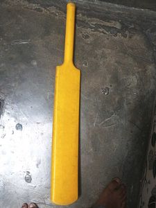Kids Yellow Cricket Bat