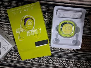 Earbuds New