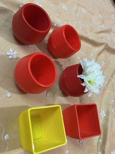Plastic Vase Like Cups To Use Flowers And Plants