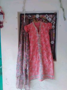 Chudidar Suit Set With Dupptta