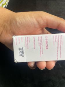 Suroskie Rose Glass Skin Moisturizer