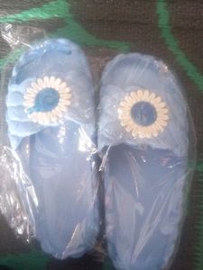 Ladies And Girls Flip Flop Slippers
