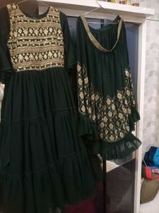 Gown&amp;cap