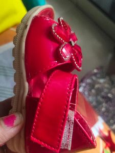 Red Sandel For 0-1 Year Baby girl Very Beautiful .use Only 2 Time