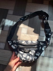 Skull 💀 Fancy Bag Cross Wear