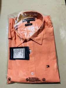 Premium Branded Tommy Hilfiger Shirt new wdt tag